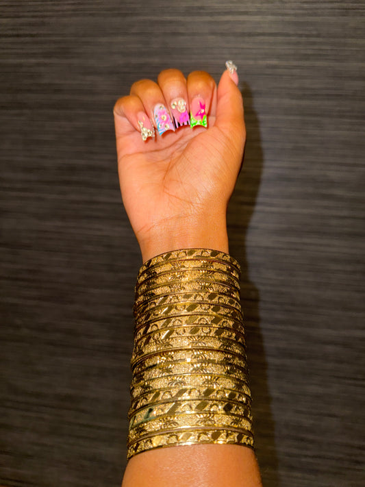 EXCLUSIVE GOLD BANGLES